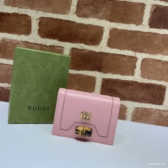First bag ru case wallet card Gucci Diana 0627